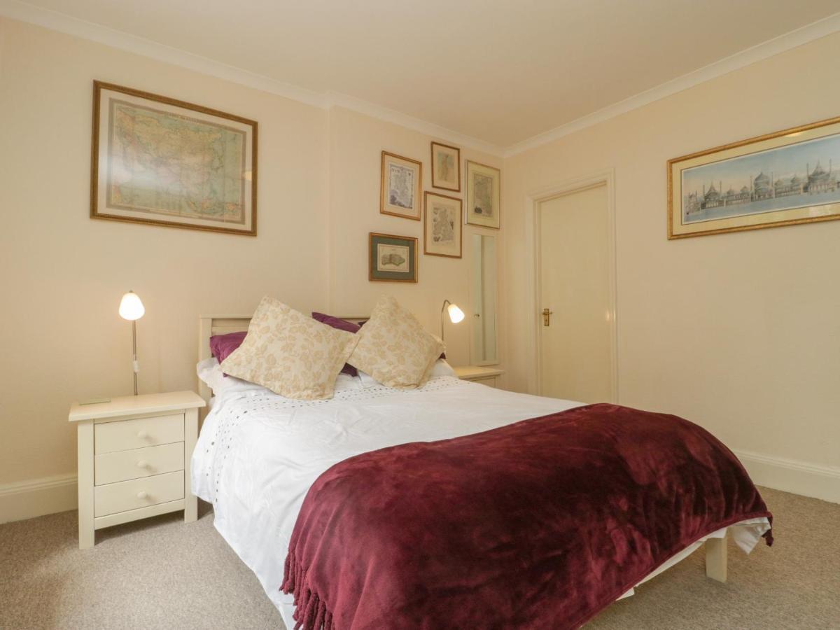 1 Abbey Court Apartman Sherborne  Kültér fotó