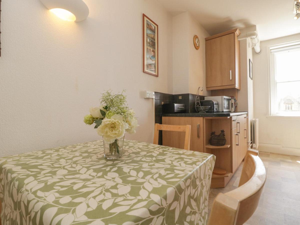 1 Abbey Court Apartman Sherborne  Kültér fotó